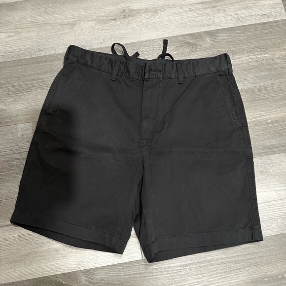 Uniqlo Other - UNIQLO Men's Black Shorts